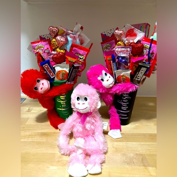 Valentine’s day candy bouquet gift set - Picture 1 of 6